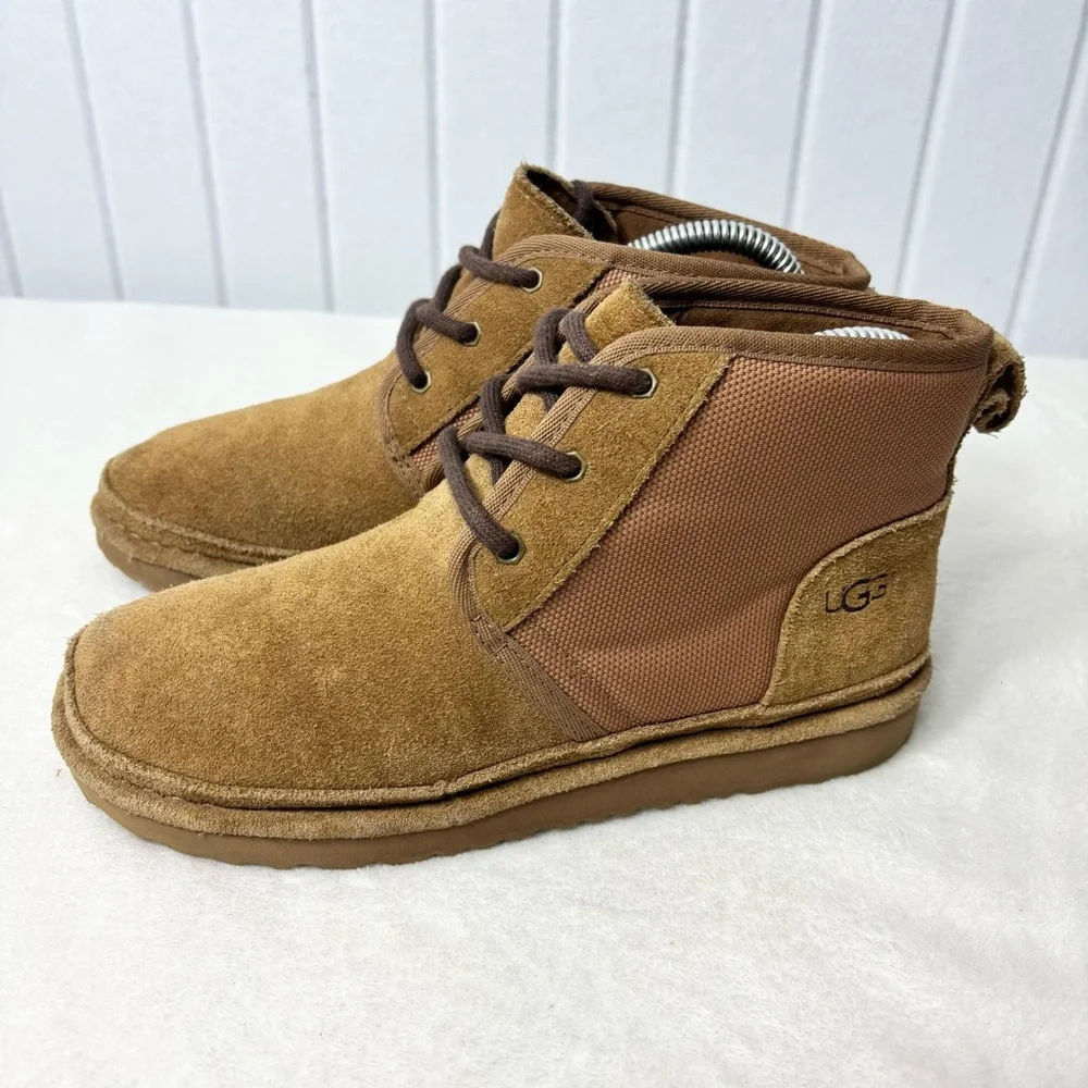 UGG Neumel Suede Lace Up Chukka Boots Size 4